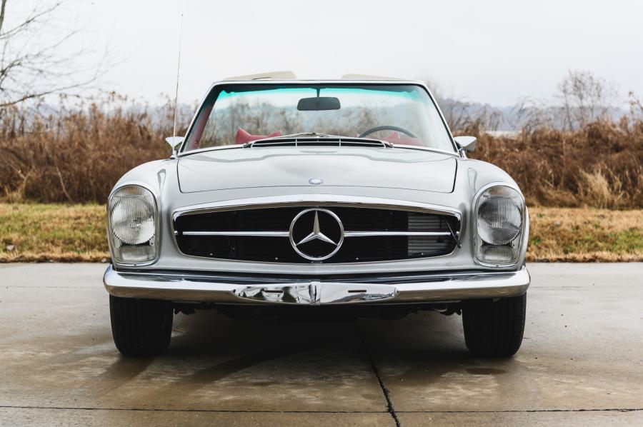  Mercedes-Benz 280 SL (W113) 1969 года  (EU) (фото 11 из 141)